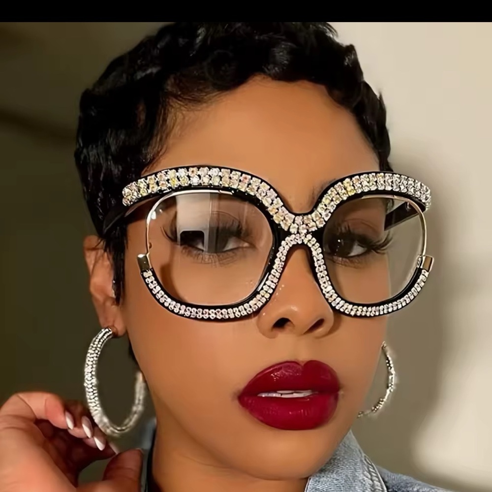 Elegant Black and Silver Rhinestone Sunglasses